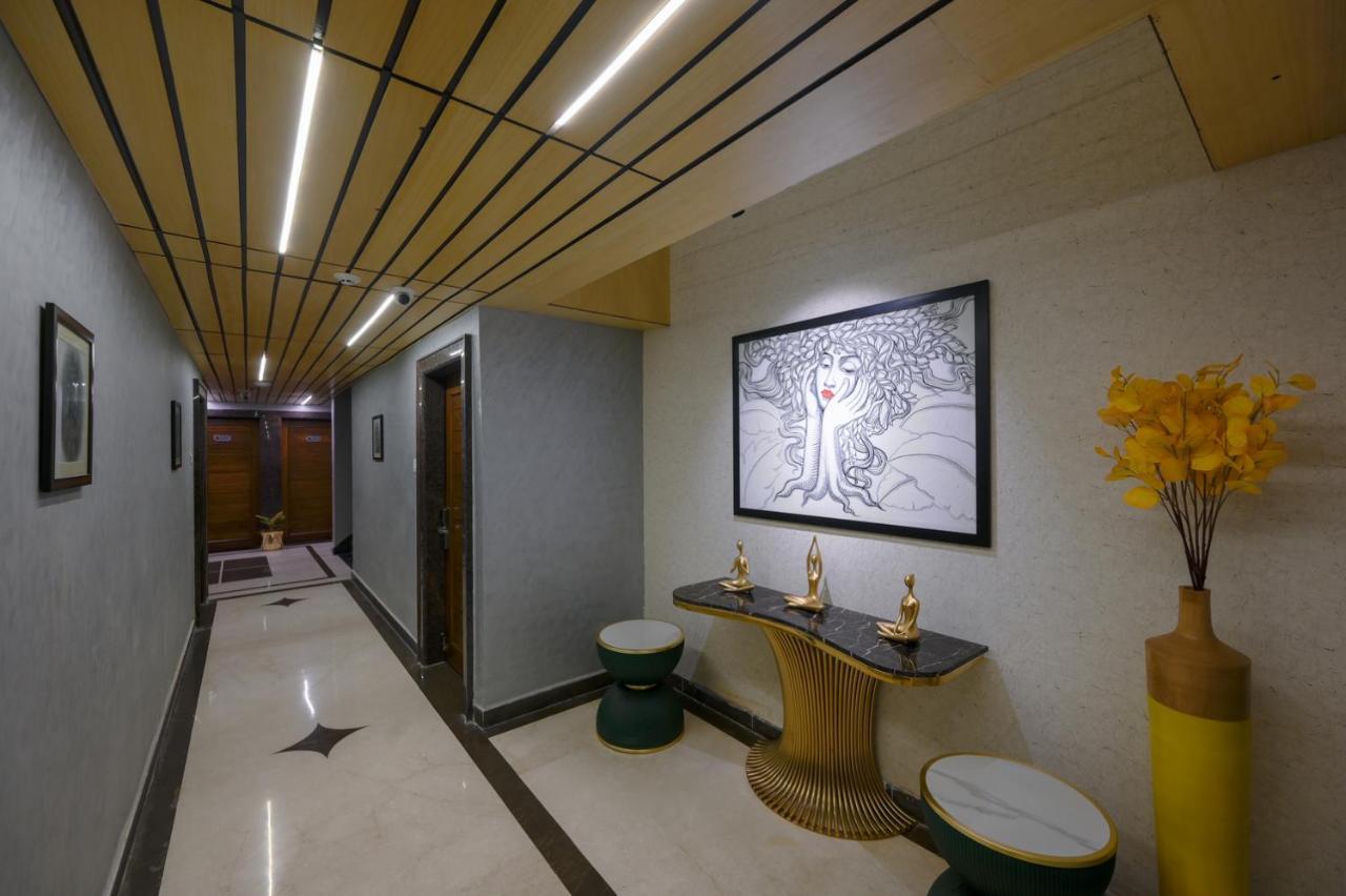 The Shivalik Hotel บูบันเนสชวาร์ ภายนอก รูปภาพ