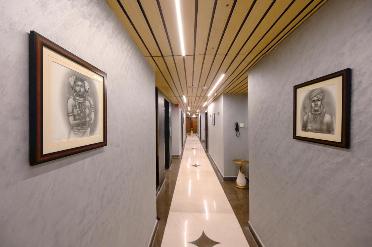 The Shivalik Hotel บูบันเนสชวาร์ ภายนอก รูปภาพ
